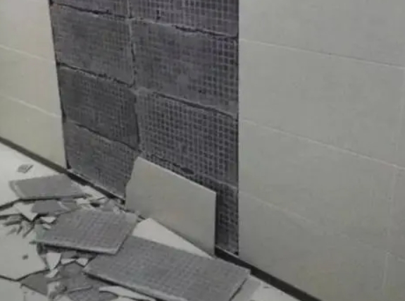 沈河瓷砖空鼓维修公司分享下沈河墙砖松动维修的知识